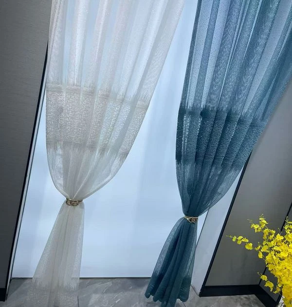 Градиентные шторы оптом в бело-серых и синих тонах из Китая Гуанчжоу для гостиной и окон гостиниц